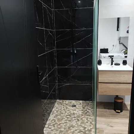 公寓 Loft Sauna Jacuzzi Ospariegeois